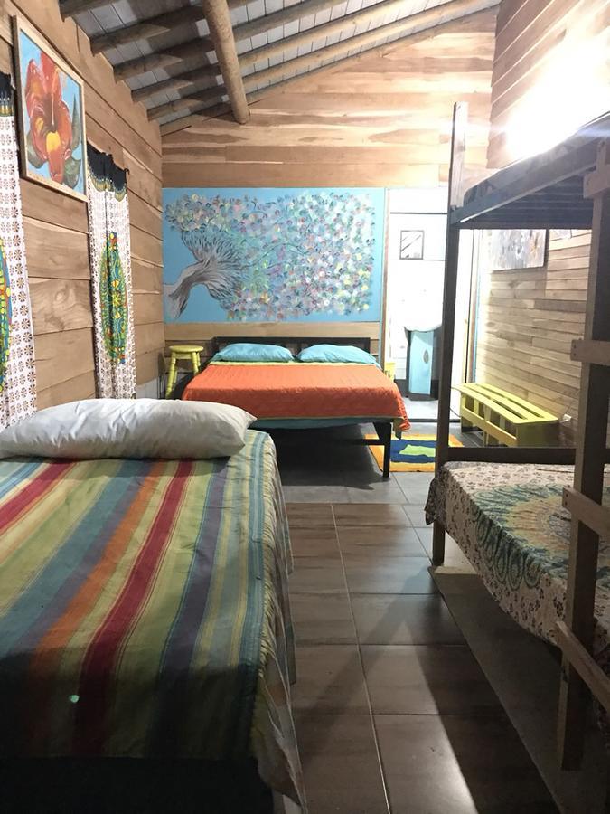 Wood House Hostel La Fortuna Buitenkant foto