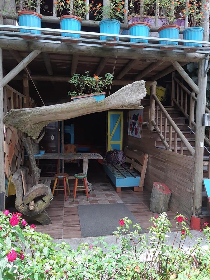 Wood House Hostel La Fortuna Buitenkant foto